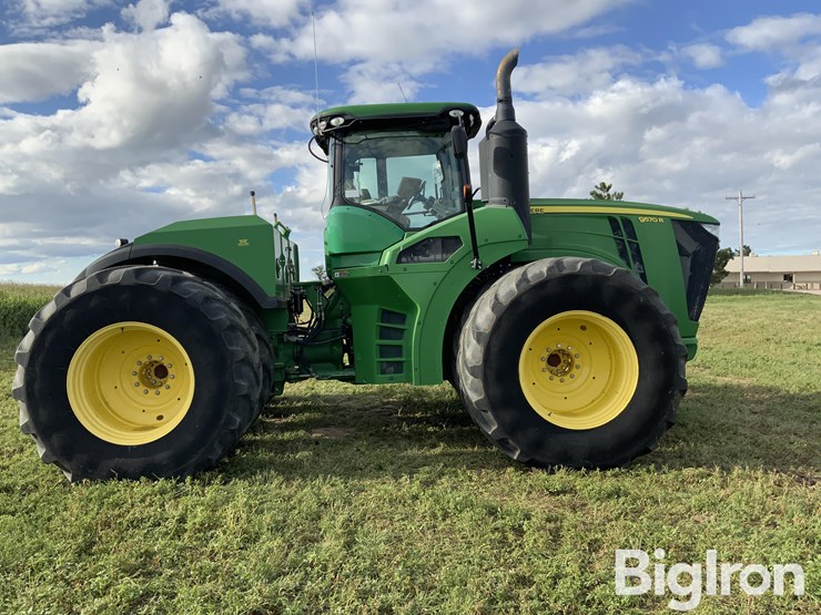 2016-john-deere-9570r-image-4