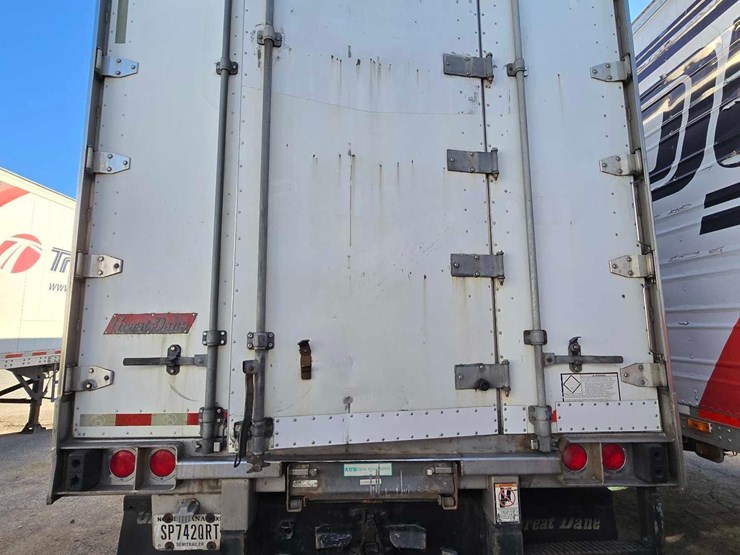 2012-great-dane-trailer-image-3