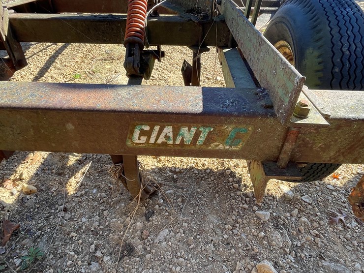 #5921-•-glencoe-giant-c-chisel-plow-image-17