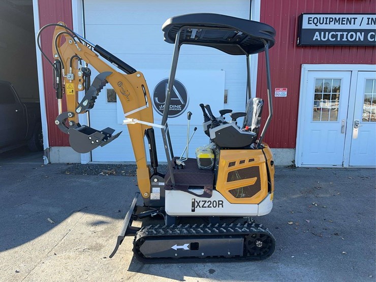 2025-cfg-xz20r-mini-excavator-image-8