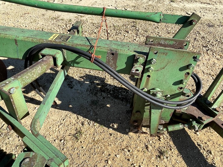 john-deere-2500-image-23