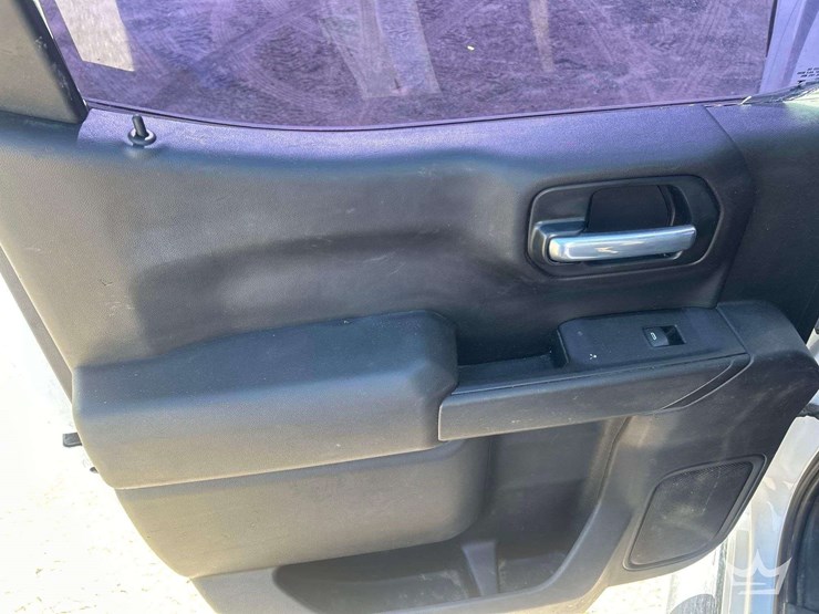 2021-chevrolet-silverado-image-20