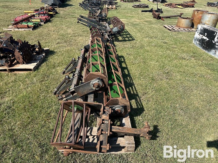 john-deere-rolling-baskets-image-4