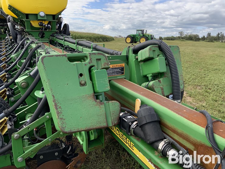 john-deere-1770nt-image-12