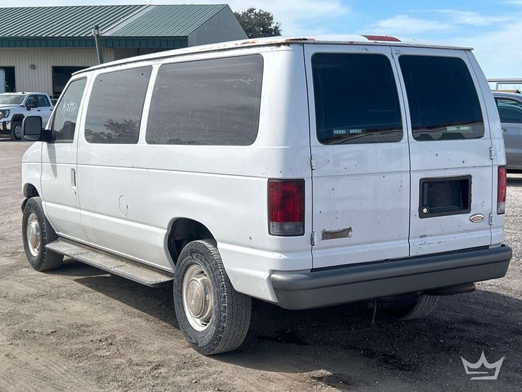 2003-ford-e250-image-4