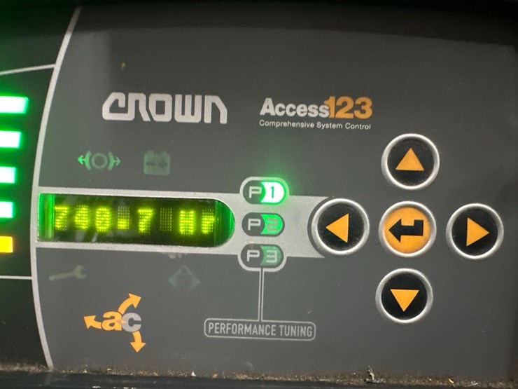 2019-crown-pe4500-60-image-2