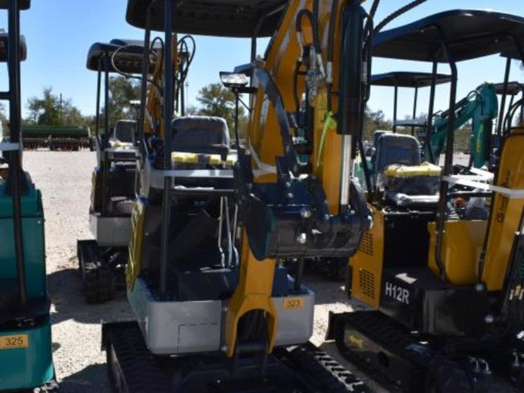 cfg-xz20r-mini-excavator-(serial-#-xz20r202508310344)-(k)-image-2