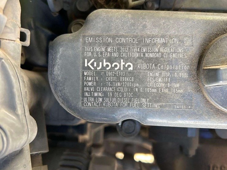 2012-kubota-rtv900-image-10