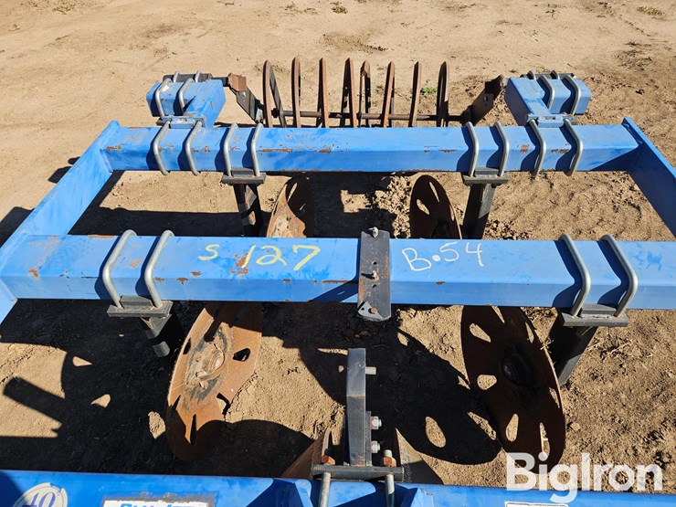 blu-jet-track-master-image-11