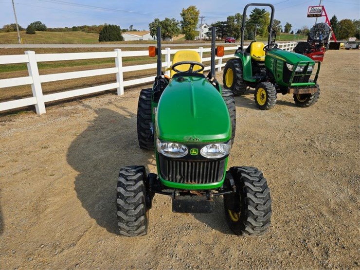 john-deere-2520-image-8