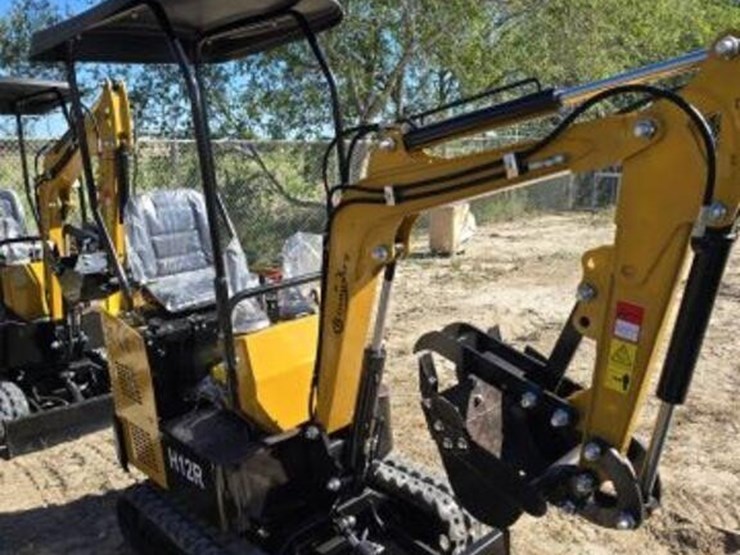 cfg-mini-excavator-h12r-image-2