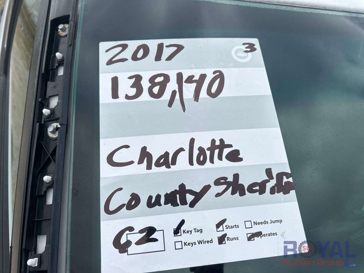 2017-ford-explorer-image-34