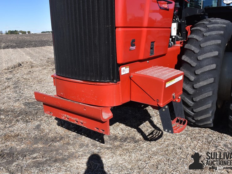 2010-versatile-375-image-15