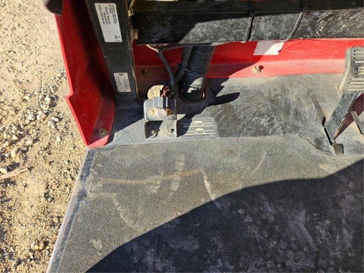 toro-multi-pro-1250-image-45