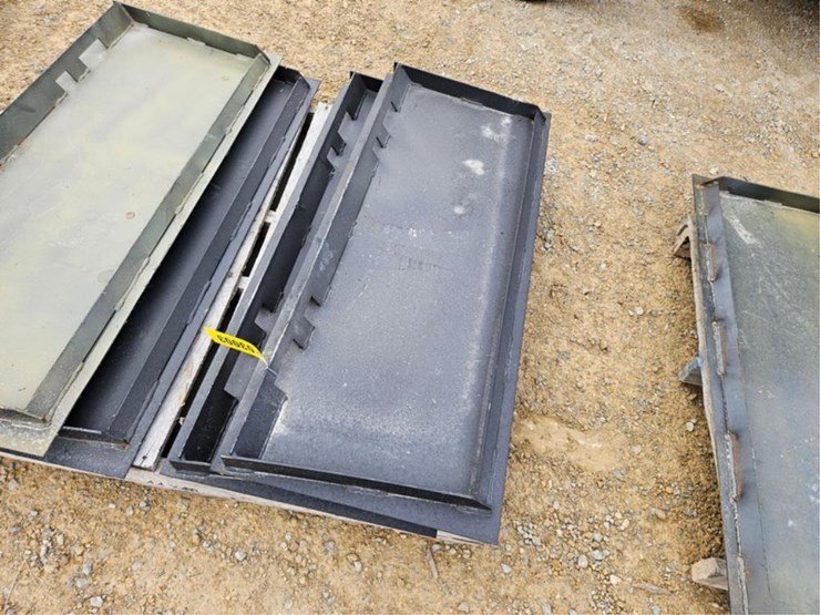 #3003-•-(2)-face-plates-image-6