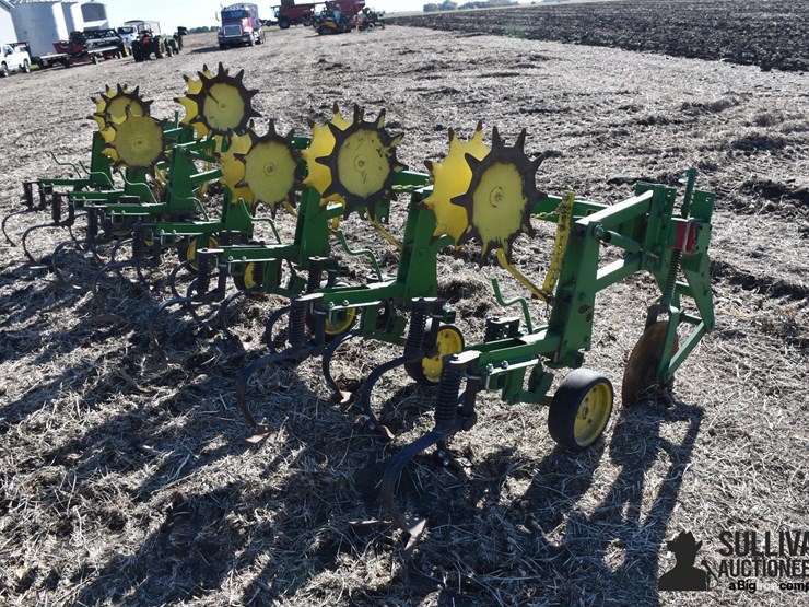 john-deere-825-image-5