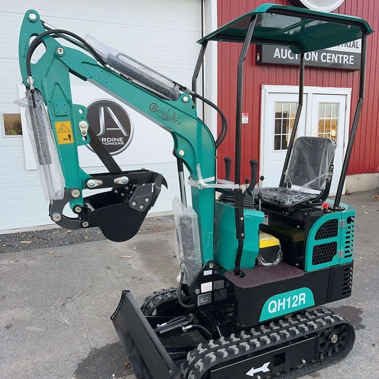 2025 CFG QH12R Mini Excavator