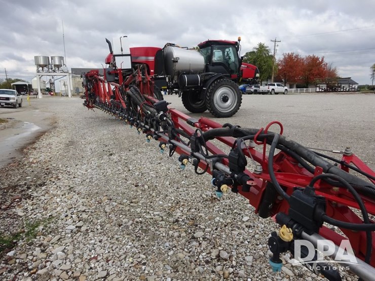 2019-case-ih-patriot-3340-image-44