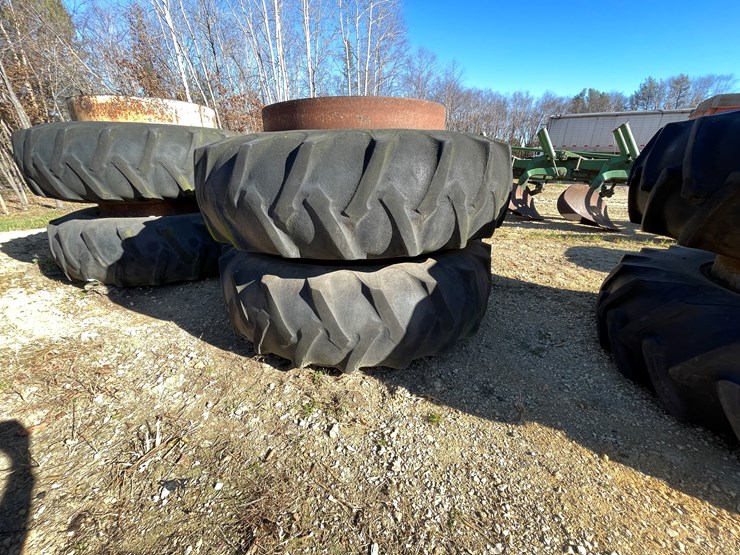 #5940-•-set-of-18.4-38-duals-image-1