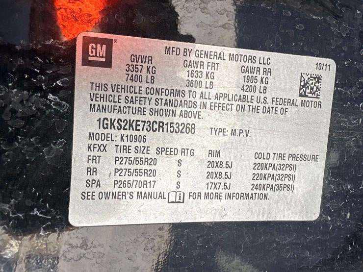 2012-gmc-yukon-xl-image-4