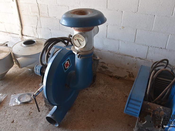 kongskilde-trl-200-grain-blower-image-1