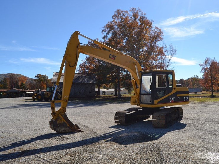 caterpillar-312-image-3