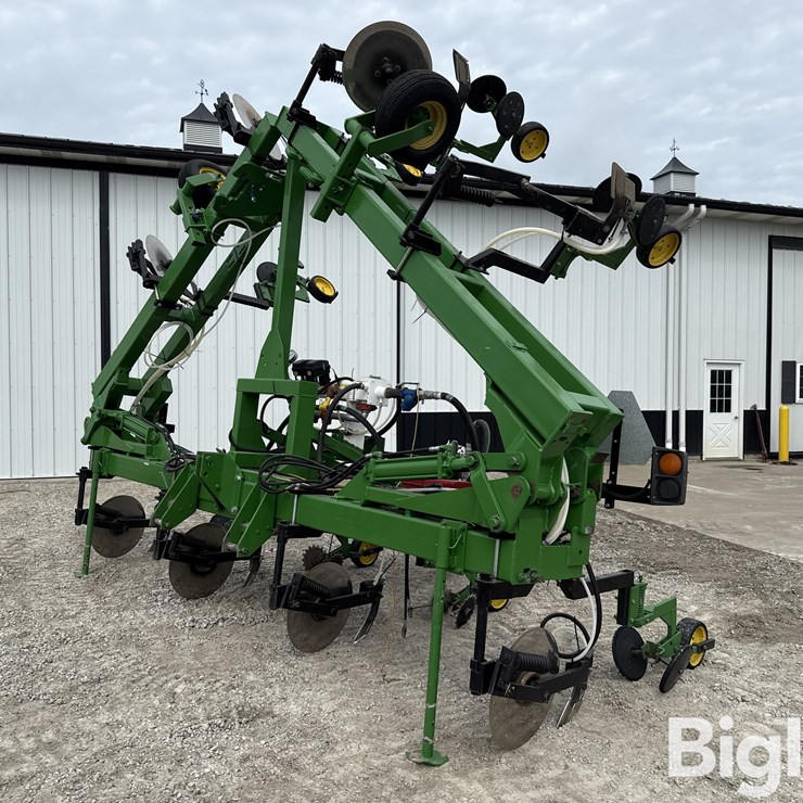 Shop Made Sidedress Anhydrous Bar