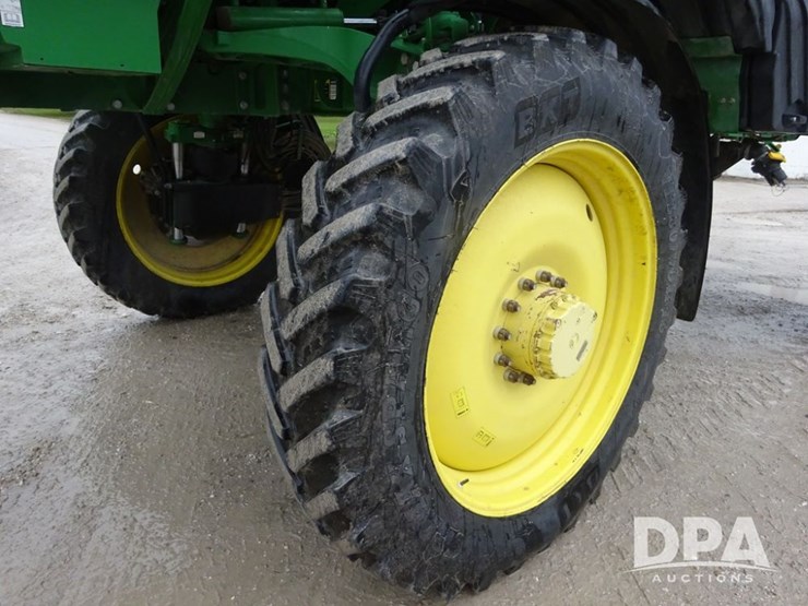 2017-john-deere-r4038-image-48
