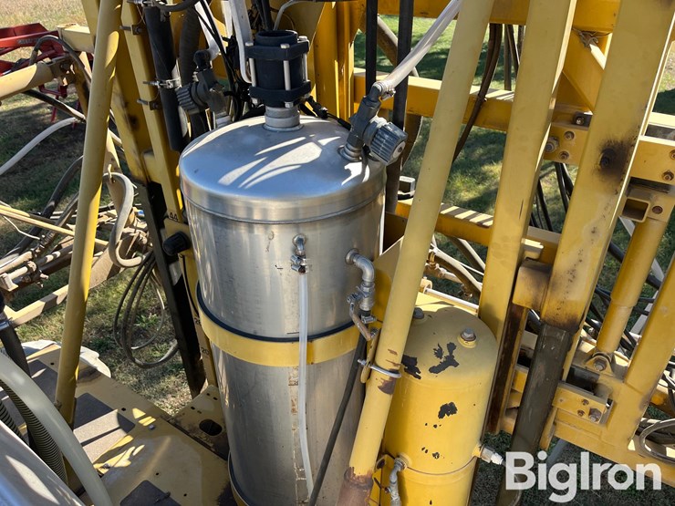 ag-chem-rogator-854-image-17