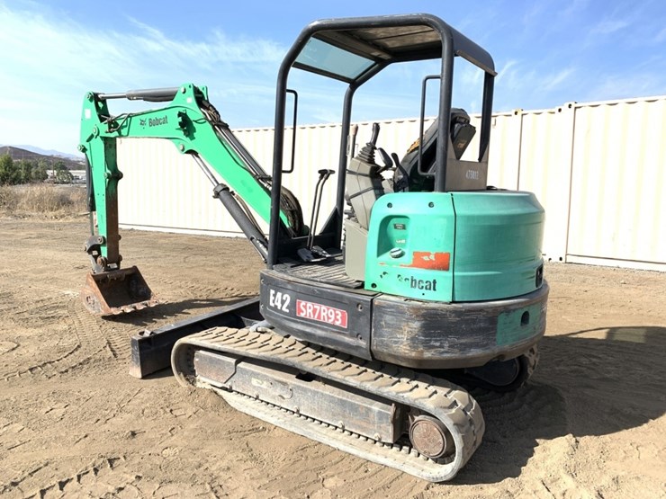 2012-bobcat-e42-image-4