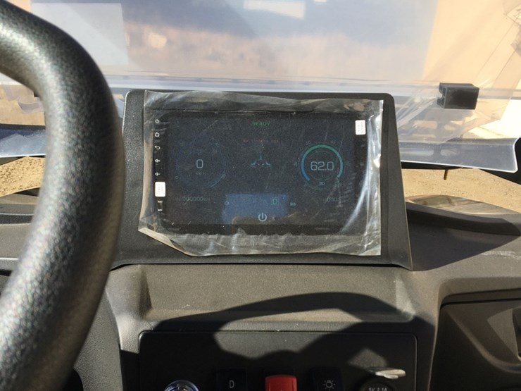 unused-2025-sd-lanch-sdlgc80-4-passenger-golf-image-5