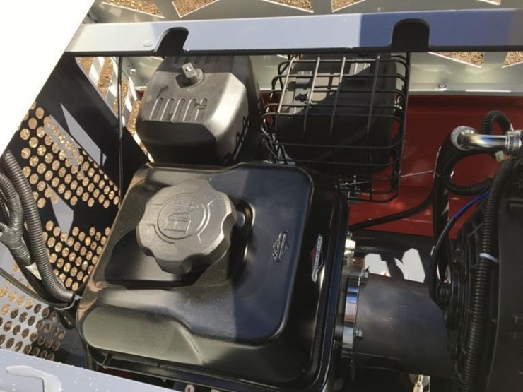 unused-2025-bttl-et12m-6-mini-excavator,-image-7