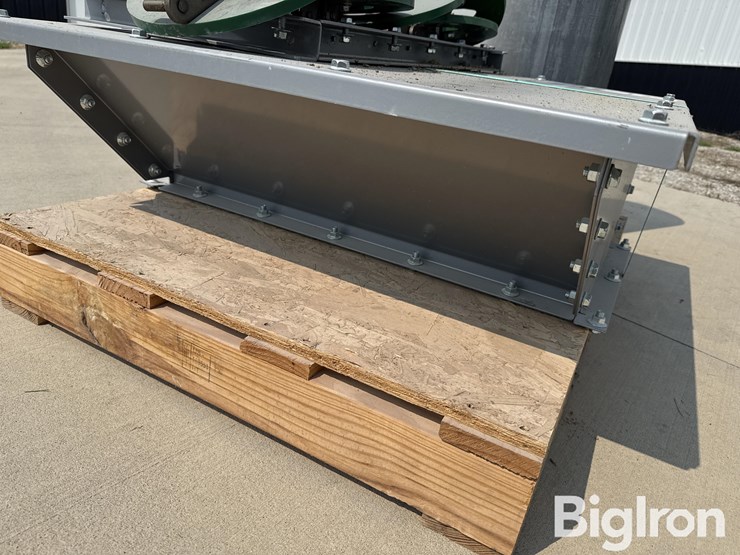 versaloop-center-hopper-image-12