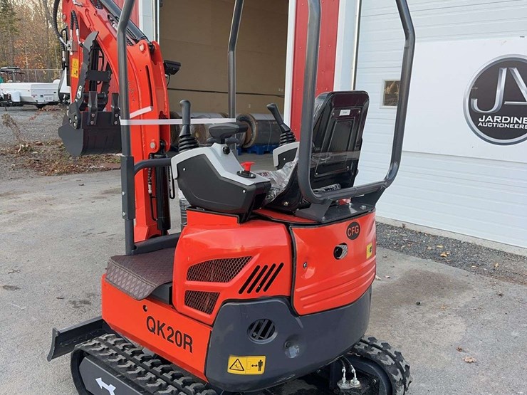 2025-cfg-qk20r-mini-excavator-image-7