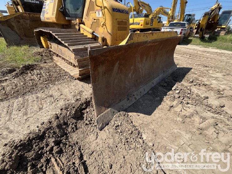 2023-komatsu-d61pxi-24-image-19