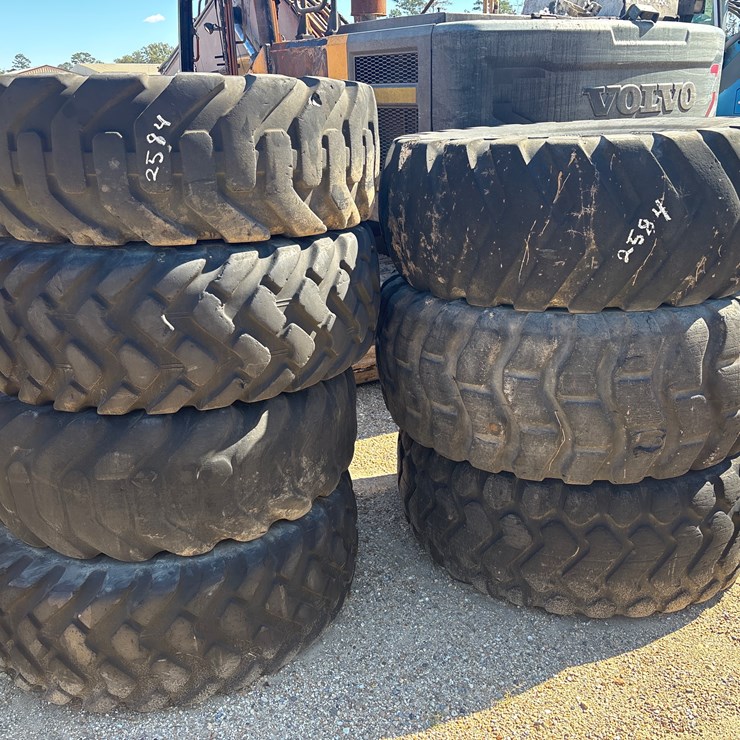 #2584 • LOADER TIRES | PARTS OR REPAIRS
