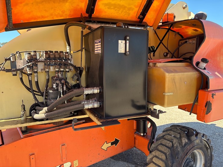 jlg-460sj-image-12