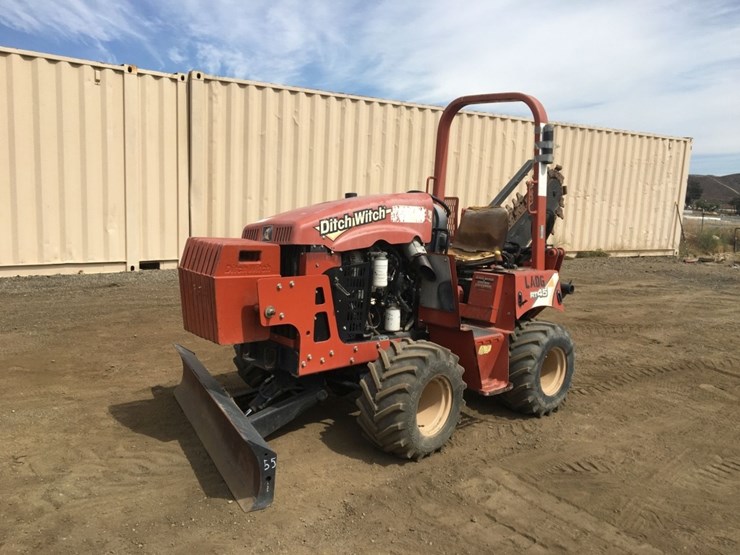 2015-ditch-witch-rt45-image-1