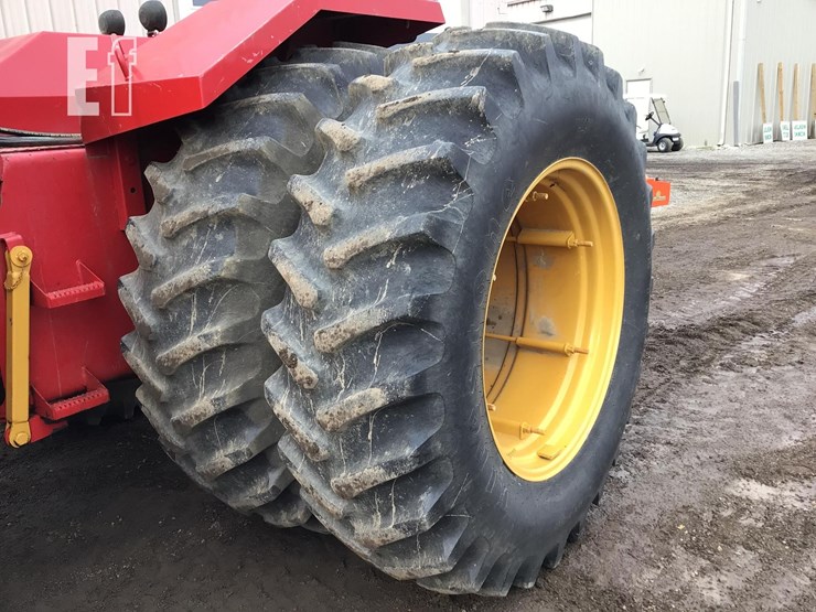 1983-versatile-835-image-18