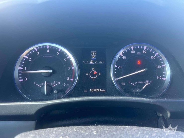 2015-toyota-highlander-image-22