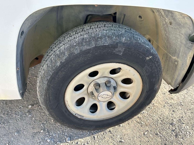 2006-chevrolet-silverado-1500-image-23