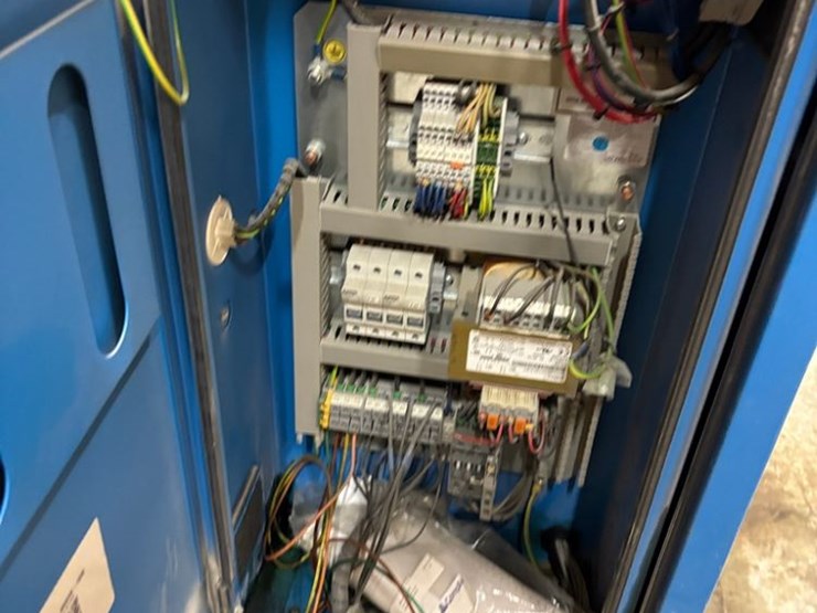 hydrovane-air-compressor-(pz13141)-image-7