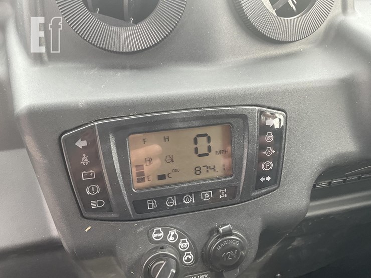 2019-kubota-rtv-x1100c-image-23