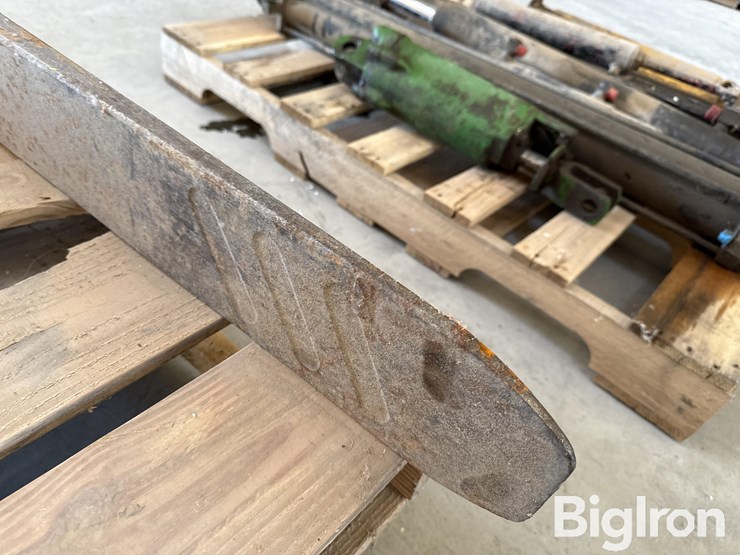 forklift-forks-image-12