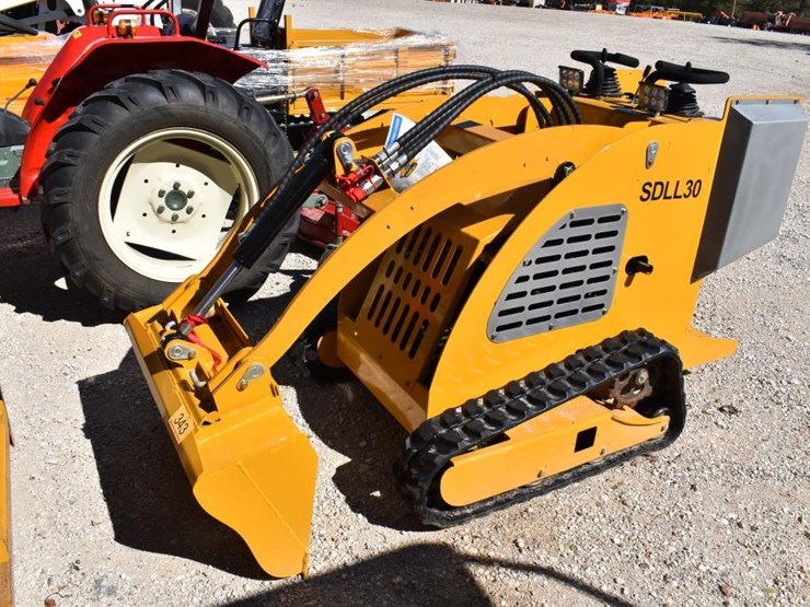 sdlanch-sdll30-mini-skid-steer-(serial-#-2507115246)-(k)-image-1