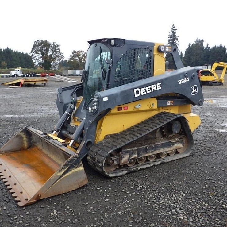 DEERE 333G