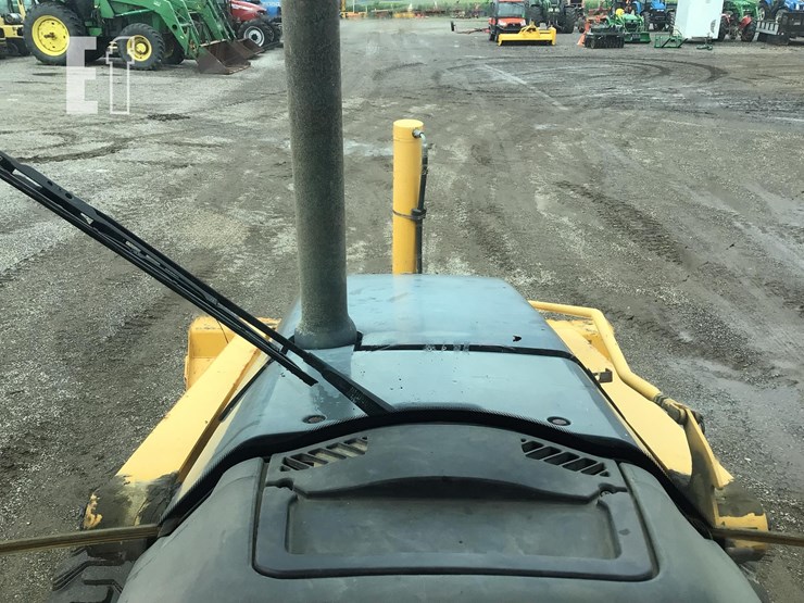 2004-deere-310g-image-10