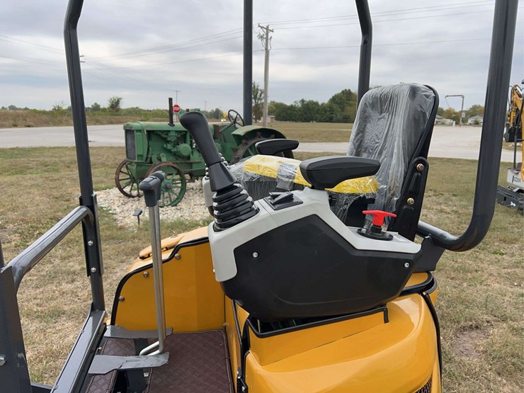 mini-excavator-qk20r-image-15