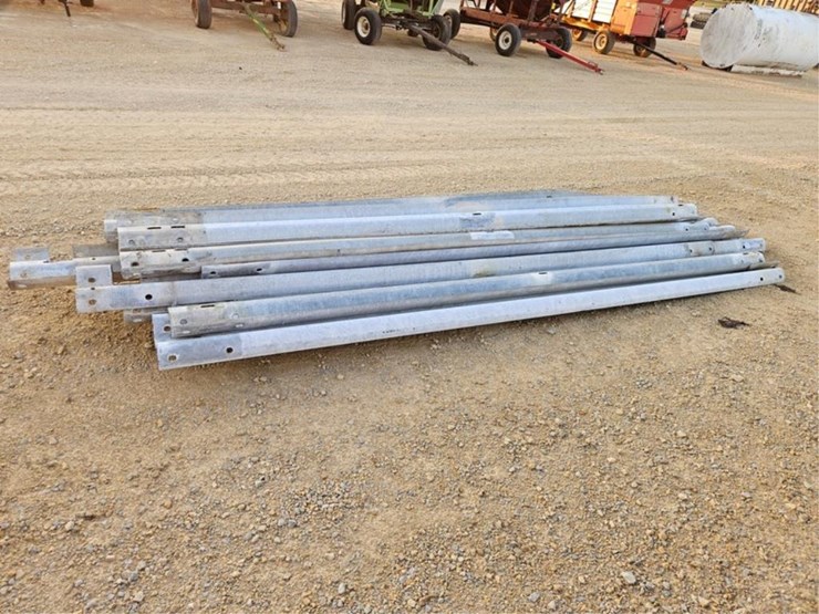 #3136-•-(16)-13'6"-guard-rails-image-4