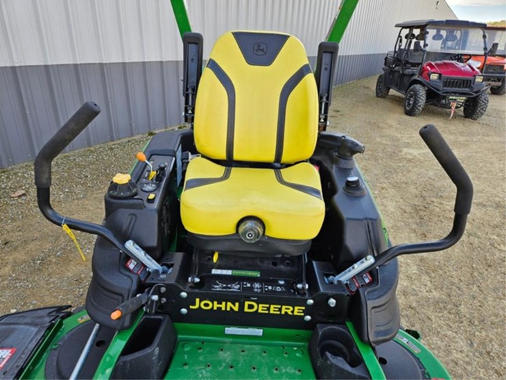 2022-john-deere-z960m-image-23